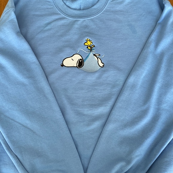 Snoopy and the stork Embroidered Sweatshirt - Picture 2 of 3